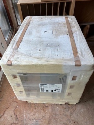 NEW Gaggenau EB 388-610 36'' Single Wall Oven - Stainless Steel -