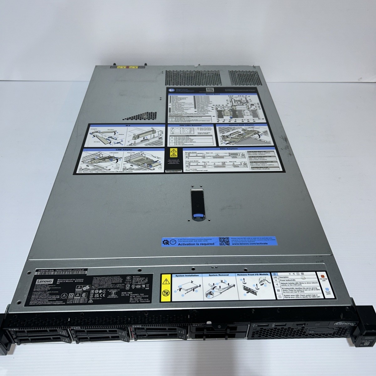 Lenovo Thinksystem SR630 8-Bay SFF, Xeon Silver 4215 @2.5GHz, 32GB