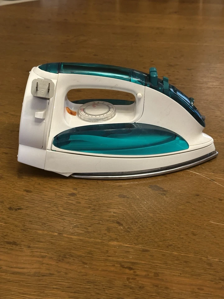 Plancha seca a vapor Panasonic NI-C55SR 1200W acero inoxidable Foto 3 de 4