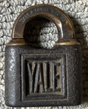 ANTIQUE YALE & TOWNE PADLOCK NO KEY 