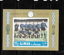 AJMAN 1969 SOCCER TEAM XF MNH SOUVENIR SHEET EXCELLENT IMPERF TOPICAL STAMP