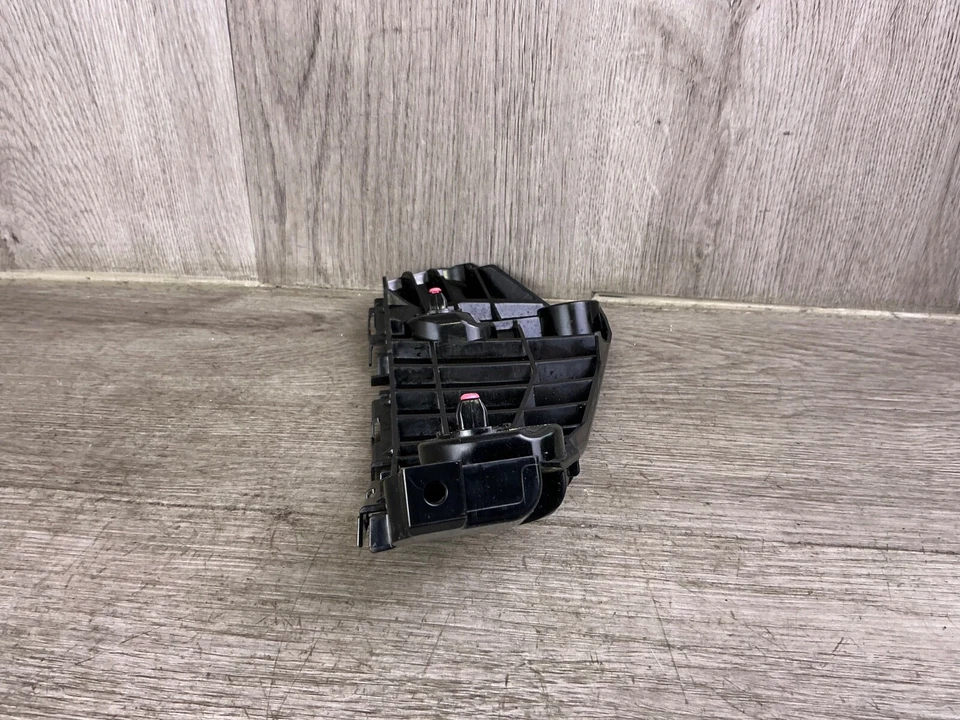 Toyota Venza 2021 retenedor, lado del parachoques delantero, lado izquierdo OEM 52536-48080 Foto 4 de 4