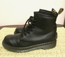 Kids Dr. Martens 1460 J Leather Black 8 Eye Zip Ankle Combat Boots Size 3