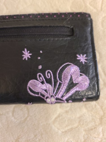 Disney Long Wallet Alice in Wonderland Lounge Fly Round Zipper Black Ladies - Picture 5 of 10