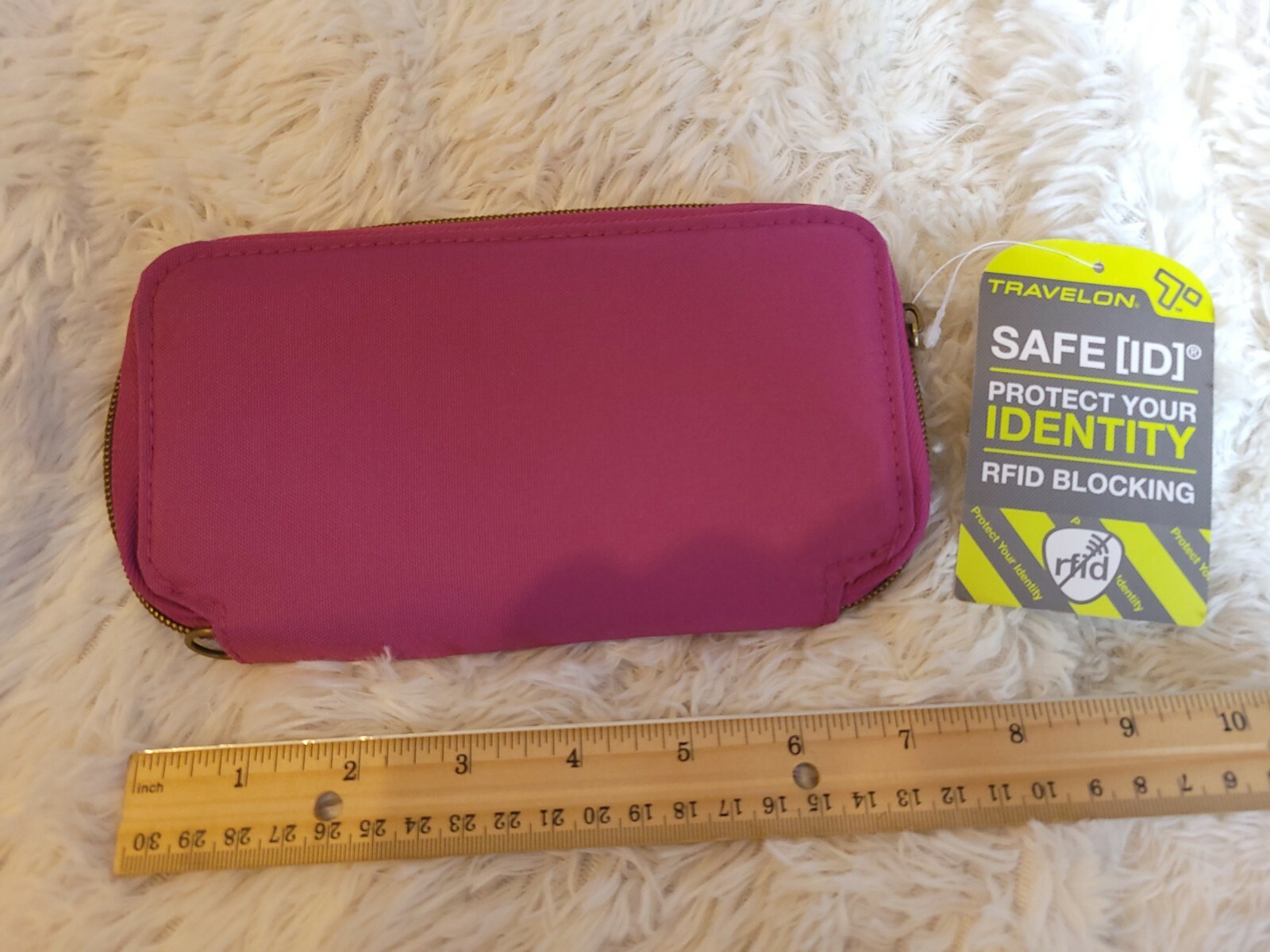 Travelon Zipper Clutch Wallet Passport & Credit Card Travel Safety rfid