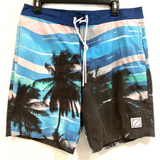 American Eagle Men  s Bathing Suit Board Shorts Trunks Sz M Hawaiian Floral Print