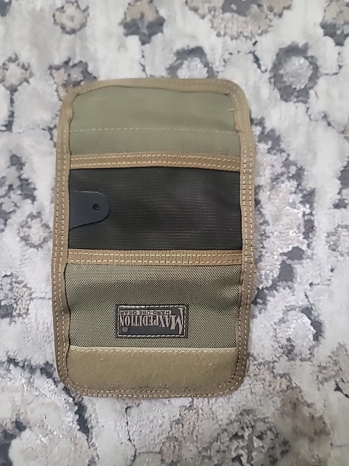 Carteira Maxpedition Spartan. Duas tiras de segurança internas com gancho e laço. Feito de náilon - Imagem 4 de 4