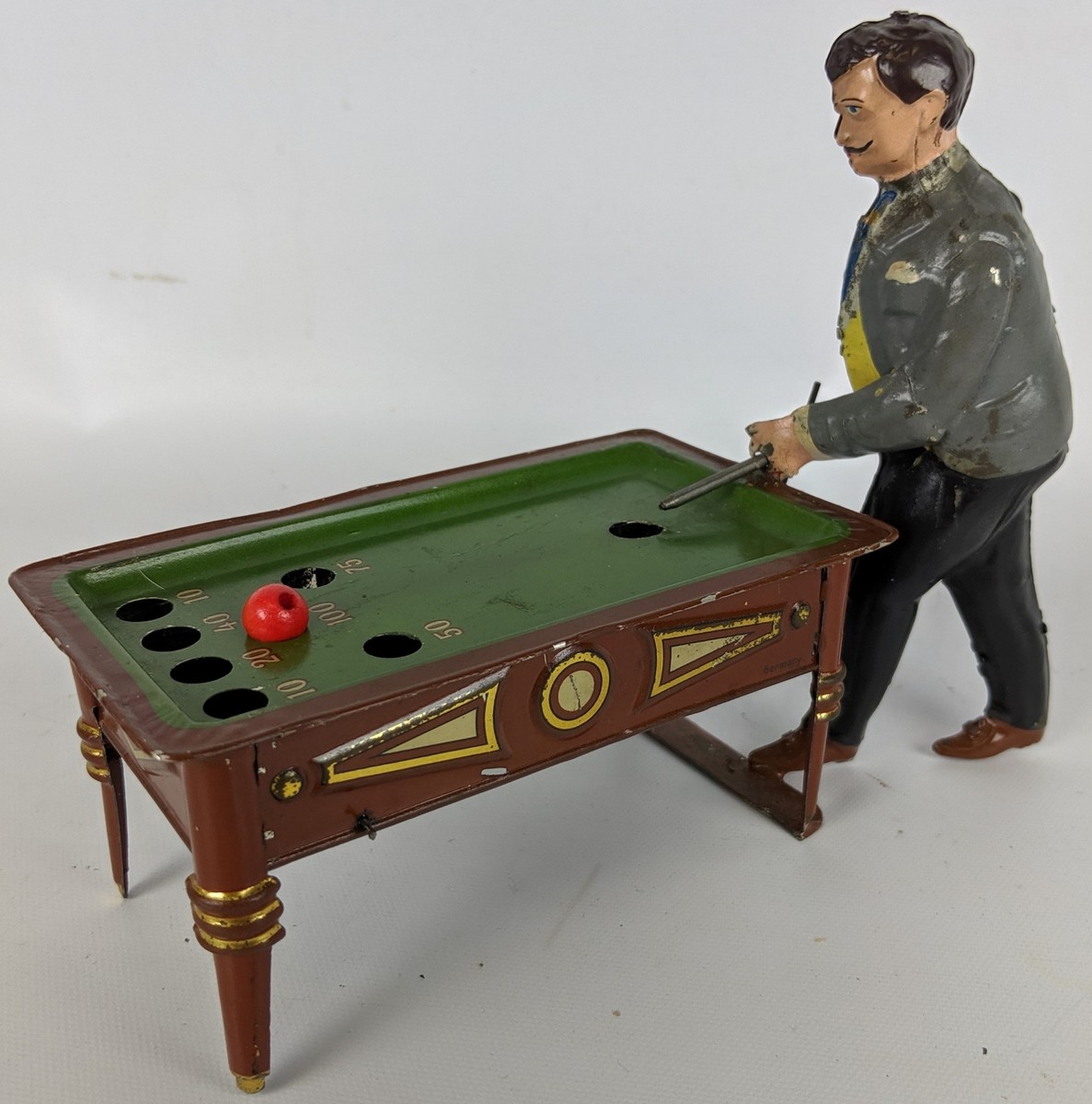 SNOOKER　251 SZX 8ft Snooker Table - Coin Operated with Auto Ball Return