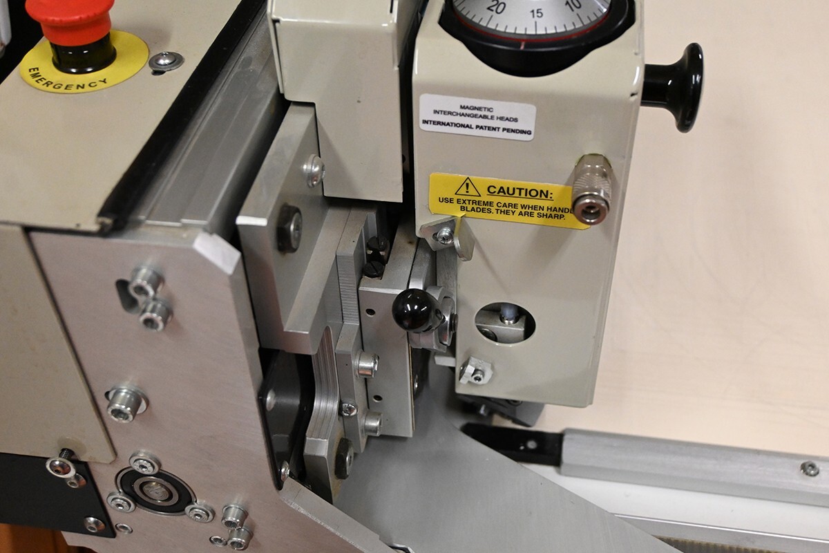 Valiani Mat Pro CMC1X 150 40”x 60” Work Area Computerized Mat Cutter eBay