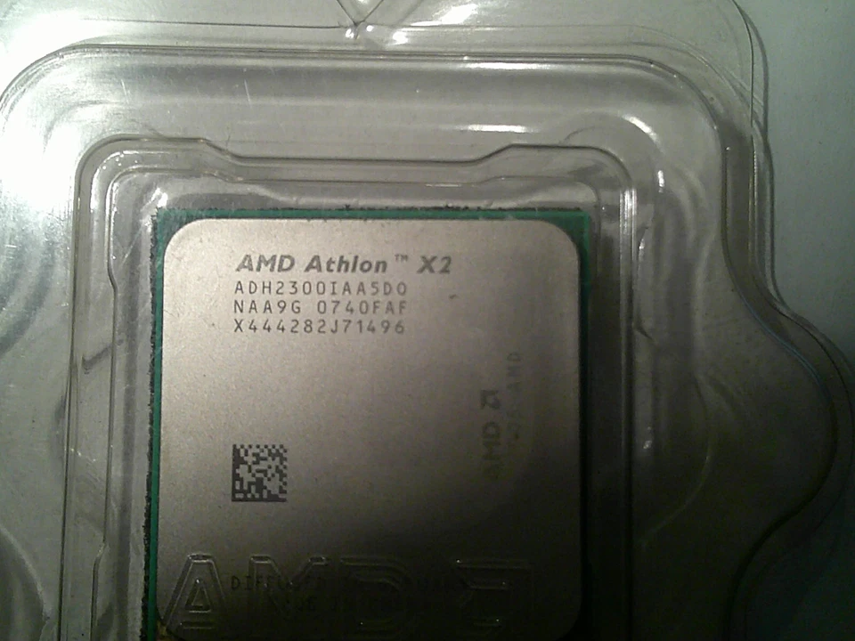 AMD Athlon X2 BE 2300 2 Core 1M L2 Cache 1.9 GHz Socket AM2 CPU ADH2300IAA5DO - Image 3 of 4