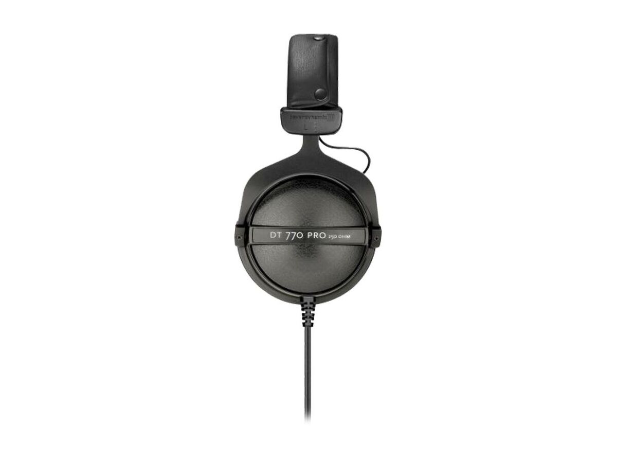 Beyerdynamic DT 770 Pro 80 Ohm Studio Headphones - Open Box Beyerdynamic DT 770 Pro 80 Ohm Studio Headphones - Open Box