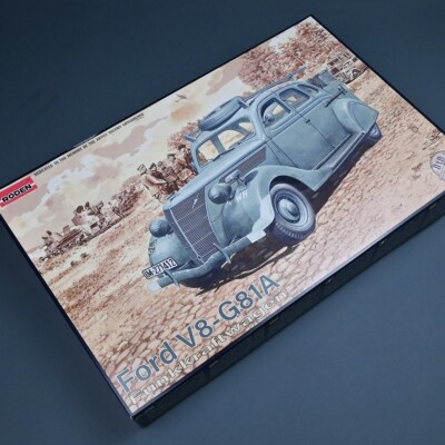 1/35 RODEN RD-818 Ford V8-G81A Funkkraftwagen