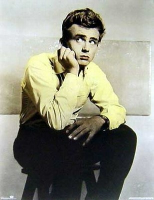 James Dean, mit gelbem Hemd 56 x 71 cm