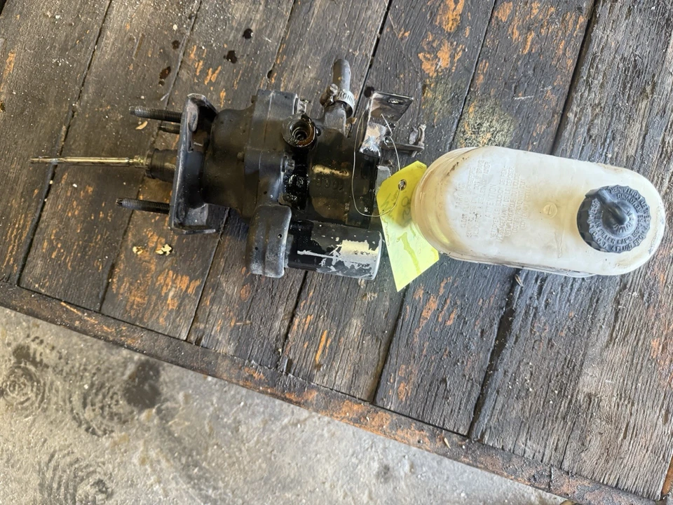 Dodge Ram 2500 3500 2005 refuerzo de freno/cilindro maestro de potencia Foto 4 de 4