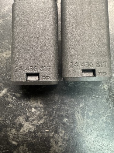 VAUXHALL CORSA C 2000-2006 DOOR LOCKING KNOB PINS X 2 FRONT REAR 24436817 HZH25 - Picture 4 of 5