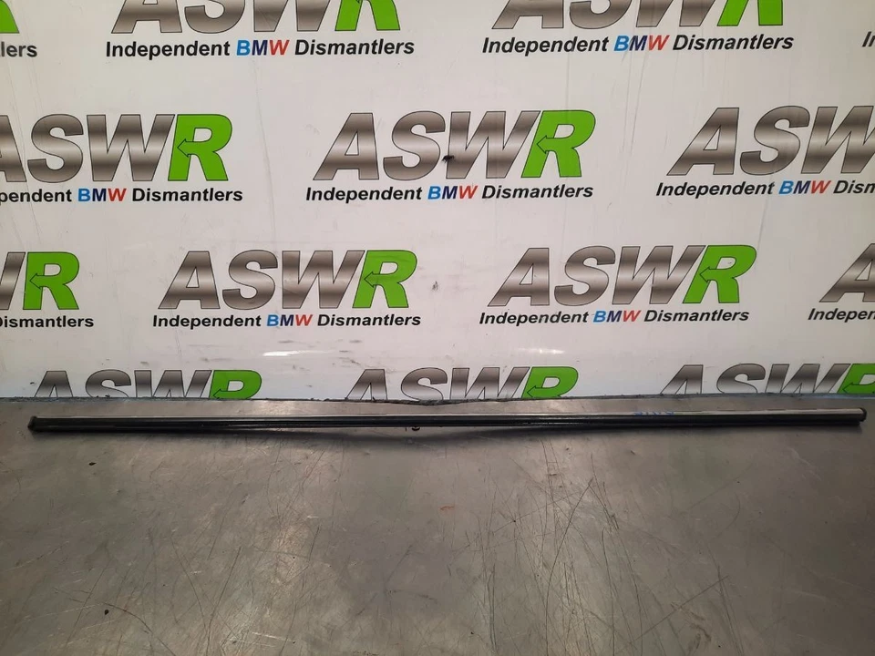 MINI Door Trim O/S Drivers Side R55 R56 R57 R58 R59 Chrome 51337146092 - Image 4 of 4