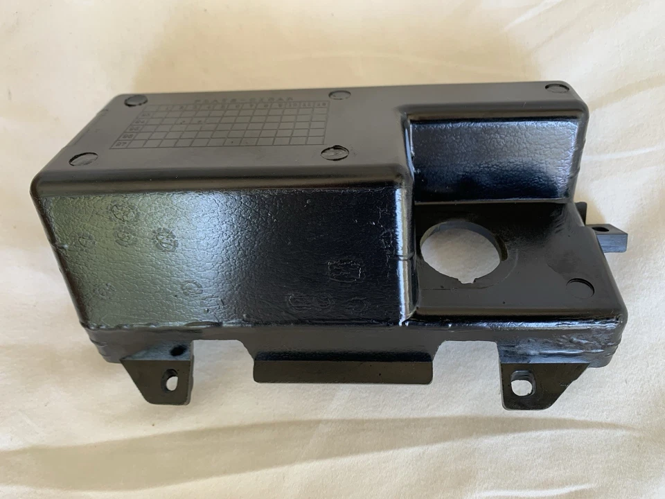 NUEVO OEM Ford 1993-1997 Aspire CUBIERTA CONSOLA CENTRAL F7BZ-61048A10-AA Foto 2 de 4