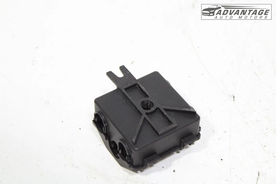 17-19 BMW 330I XDRIVE F30 CABLE TRASERO IZQUIERDO O DERECHO ENCHUFE CONEXIÓN SOPORTE OEM Foto 3 de 4