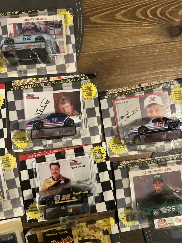 Vintage Diecast Nascar Collectible Cars Lot and collectors cards   - Image 4 of 4