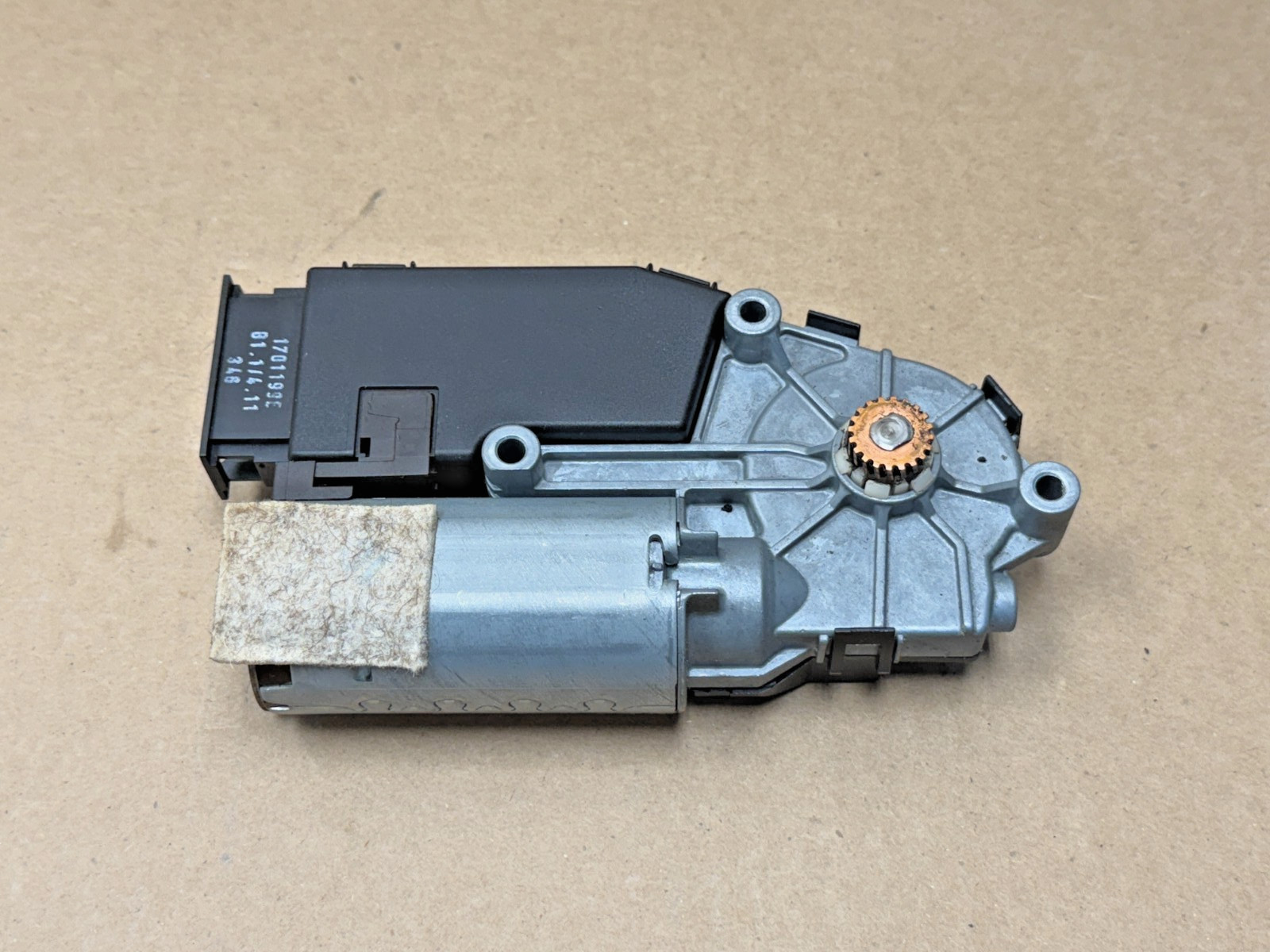 06-12 Bentley Continental Flying Spur Sunroof Sunshade Roller Motor PO43