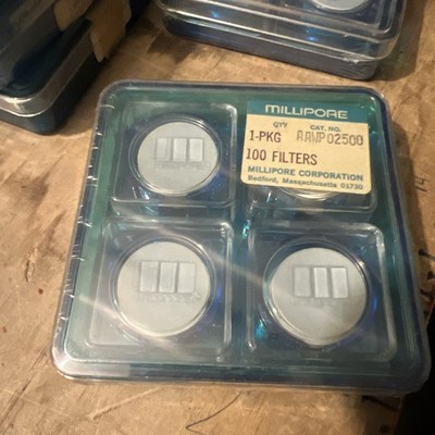 100 SEALED AAWP MILLIPORE 02500 Filters type AA 0.80