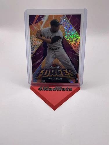 2026 Topps Finest Willie Mays Base (RAW)