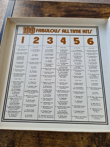 100 Fabulous All Time Hits - World Records - 6x Cassette Box Set - UK - 1973 - Picture 3 of 6