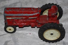Vintage Toy ,ERTLE,,TRACTOR,INTERNATIONAL