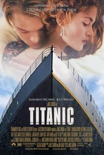 Titanic movie poster (a) : 11 x 17 inches - Leonardo Dicaprio, Kate Winslet