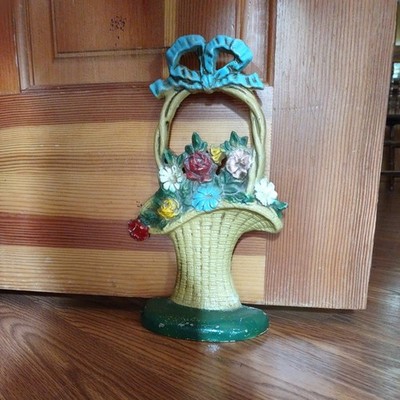 Vintage Antique Cast Iron Doorstop Hubley Flower Pattern Basket #69 