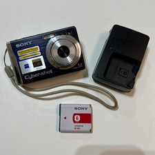 Sony Cyber-shot DSC-W80 Digital Camera w/ Battery, Charger, and Docking Station