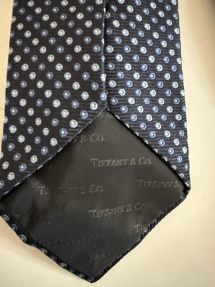 Corbata Tiffany & Co. 100% seda lunares azules Foto 4 de 4