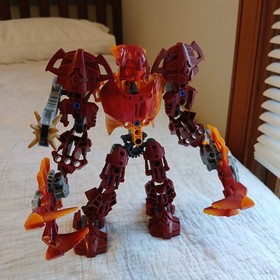 LEGO BIONICLE: Malum (8979) Used Condition.  No box or instructions