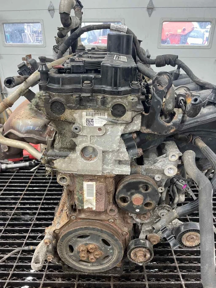 09 JETTA EXCEPT GLI Engine 2.5l Vin Z (5th Digit) (engine Id Cbua)2.5l Foto 2 de 3