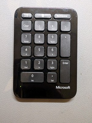 Microsoft Number Pad (Modell 1558)   Schwarz   Als Ersatzteil / Defekt