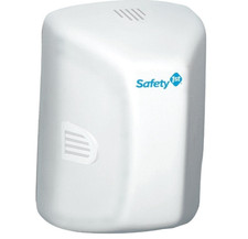 Safety 1st Outlet Cover with Cord Shortener, 4 Count