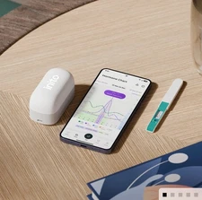 Inito Fertility Monitor With Slider Clip 17 (iPhone 14 Pro Max) Incl. 15 Strips