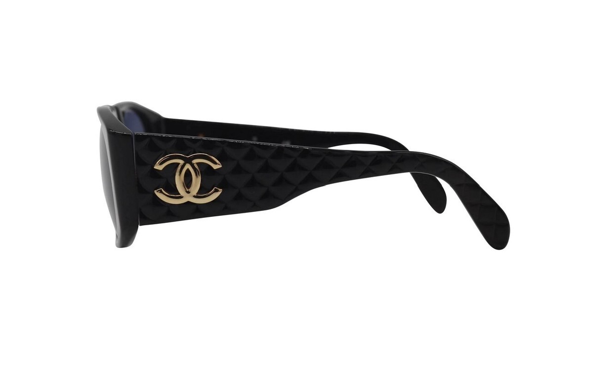 New CHANEL 01450 94305 Black Gold CC Cocomark Sunglasses New CHANEL 01450 94305 Black Gold CC Cocomark Sunglasses