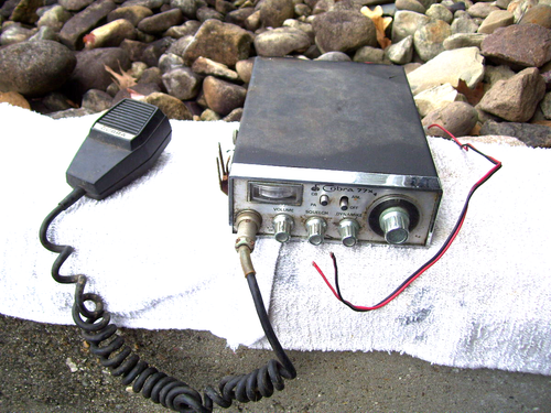 Vintage Cobra 77X CB Radio & Microphone With Power Cord As Found Untested