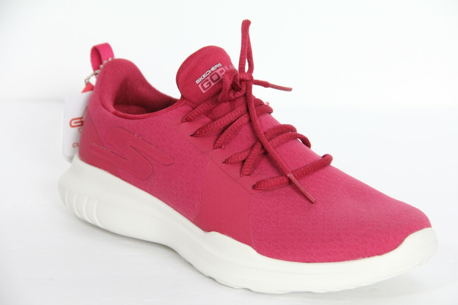 skechers lightweight sneakers