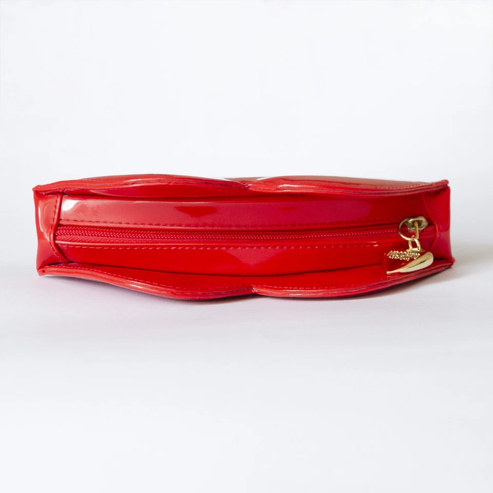 90-е Moschino духи красные губы в форме поп-арта клатч - Изображение 4 из 4