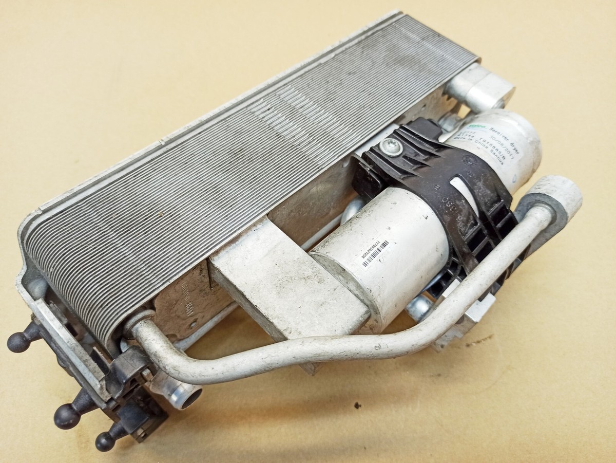 TRQ AC Condenser A/C Air Conditioning With Receiver Dryer For Chevy GMC Truck Aca84694