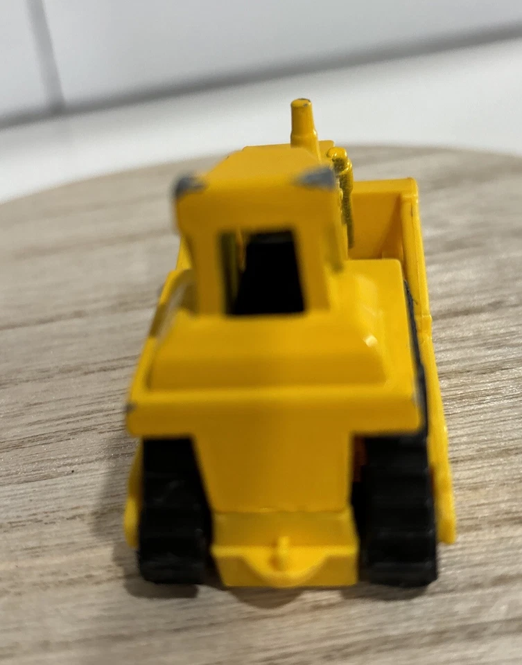 1991 Hot Wheels Bulldozer Malaysia - Image 3 of 4