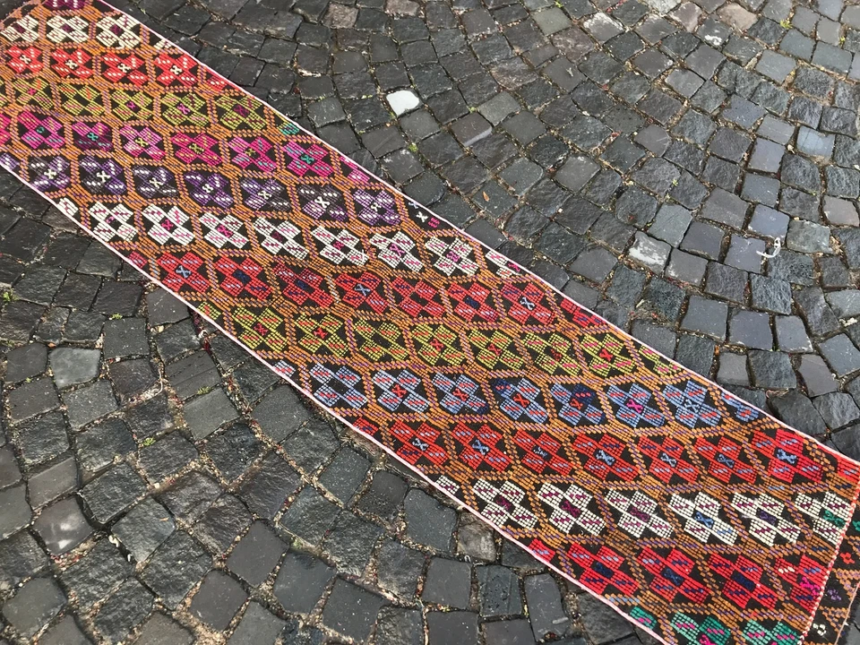 Turkish Antique rug Bohemian Area rug Oushak rug Vintage Rug Handmade Wool rug - Image 2 of 4