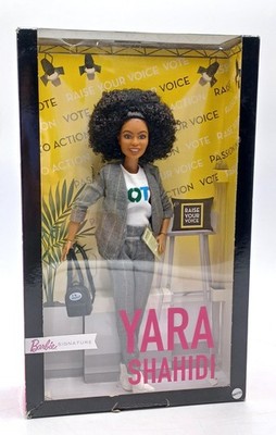 2020 Yara Shahidi Barbie Signature Puppe / Raise your Voice / Mattel GHT83, NrfB