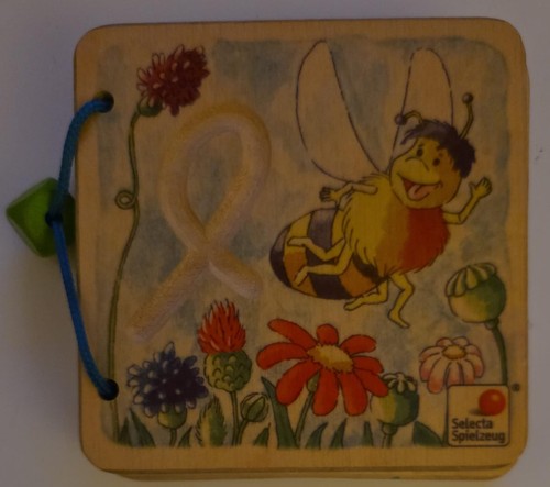 Selecta Spielzeug Wooden Toy Book
