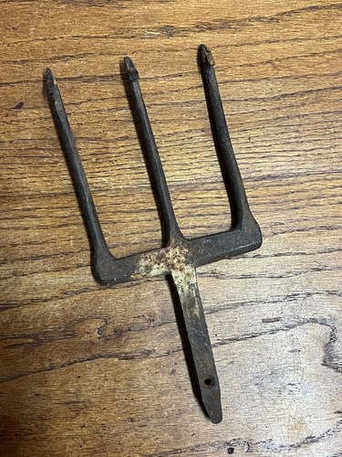 Vintage Metal 3-Tine Prong Fishing Spear Cabin Decor Forged Steel