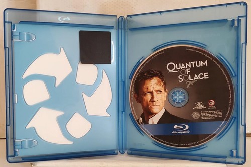 Quantum of Solace Daniel Craig Olga Kurylenkol (Blu-ray, 2008) Used (Oblvd) - Picture 3 of 3