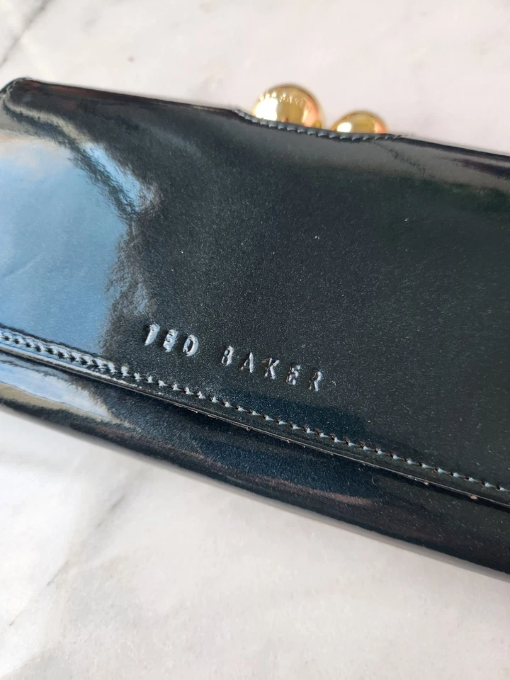 Cartera larga Ted Baker Bobble Matinee charol verde oscuro - herrajes dorados Foto 3 de 4