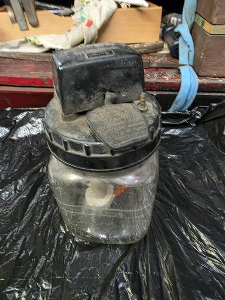  Jaguar Windshield pump Washer Bottle (vintage) Lucas Model SJ - Image 3 of 3